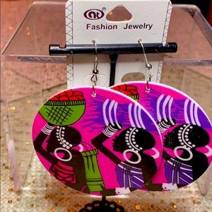 NT Africa Wood Earrings